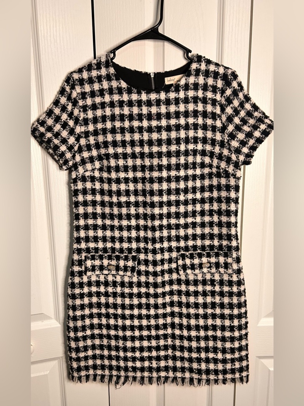 Bebop Women’s Black White Tweed Houndstooth Sheath Raw Hem Dress‎ Size Large L